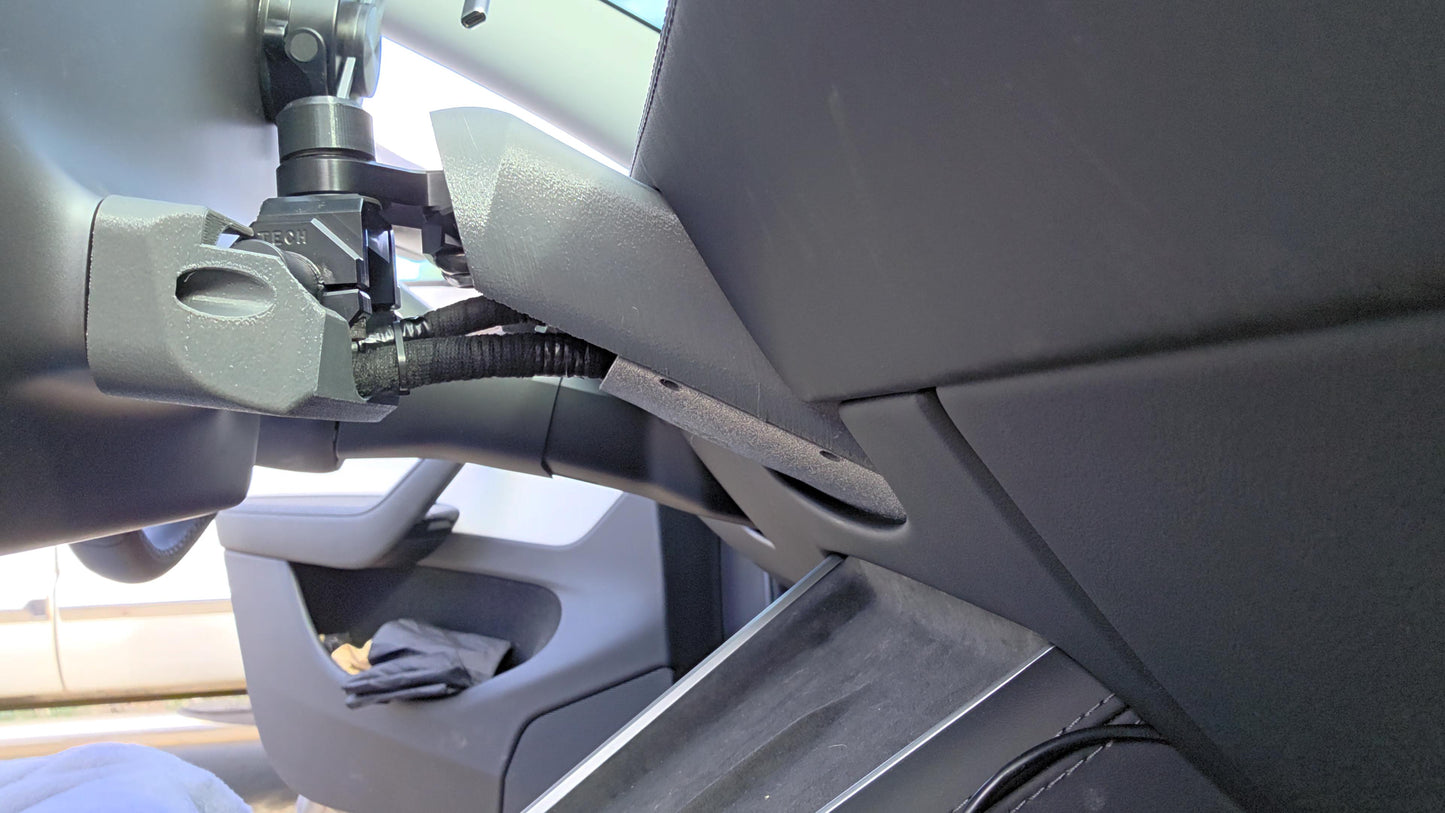 Atlas Plus Screen mount for Model 3 "Highland" and Model Y "Juniper"