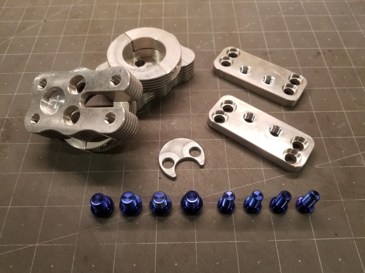 Magnesium Ice-Block GT/GTS/GTXL axle carriers!