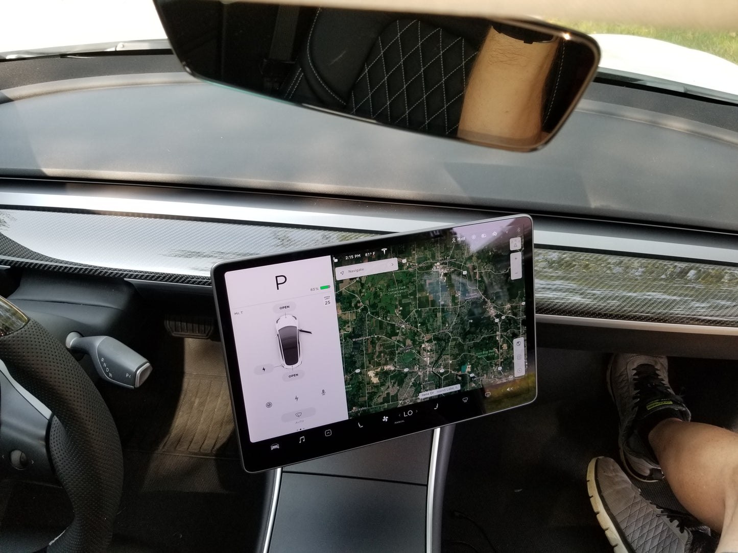 Updated Version kit! Model 3 SWIVELING screen mount kit (right or left hand drive)!