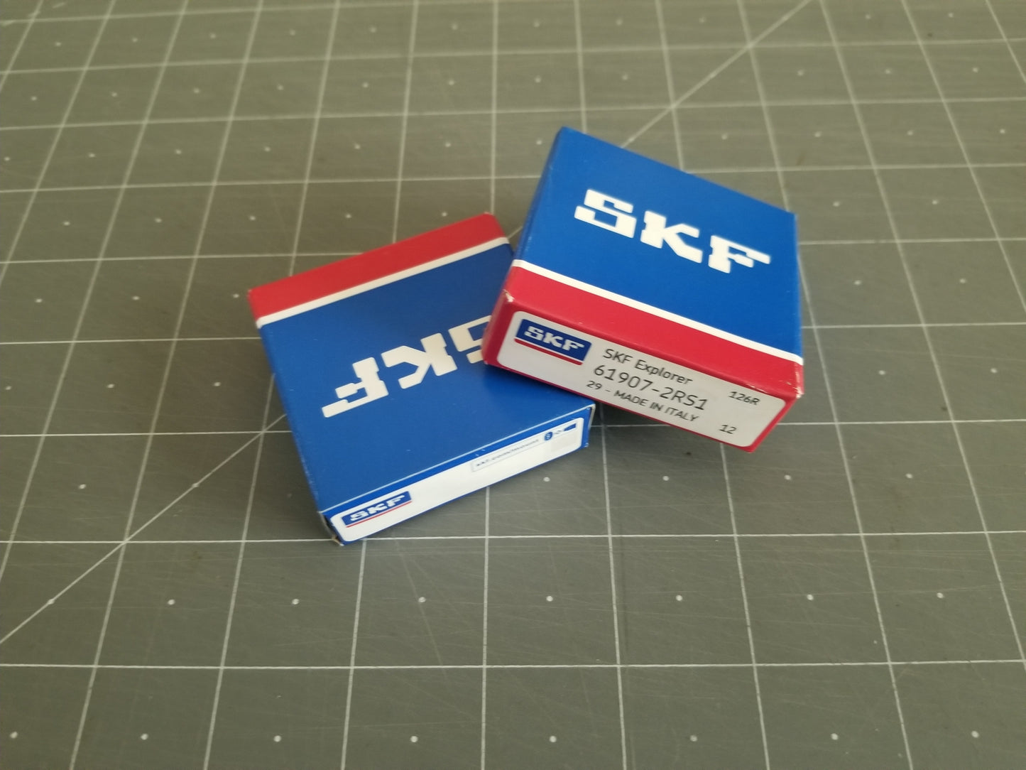 SUPER SALE! Pair of SKF 61907-2RS1 high end bearings!